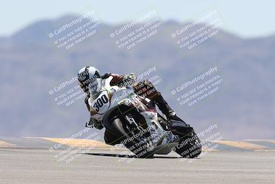 media/Apr-20-2025-CVMA (Sun) [[39090e8767]]/Race 9-Formula LW Twins Shootout/